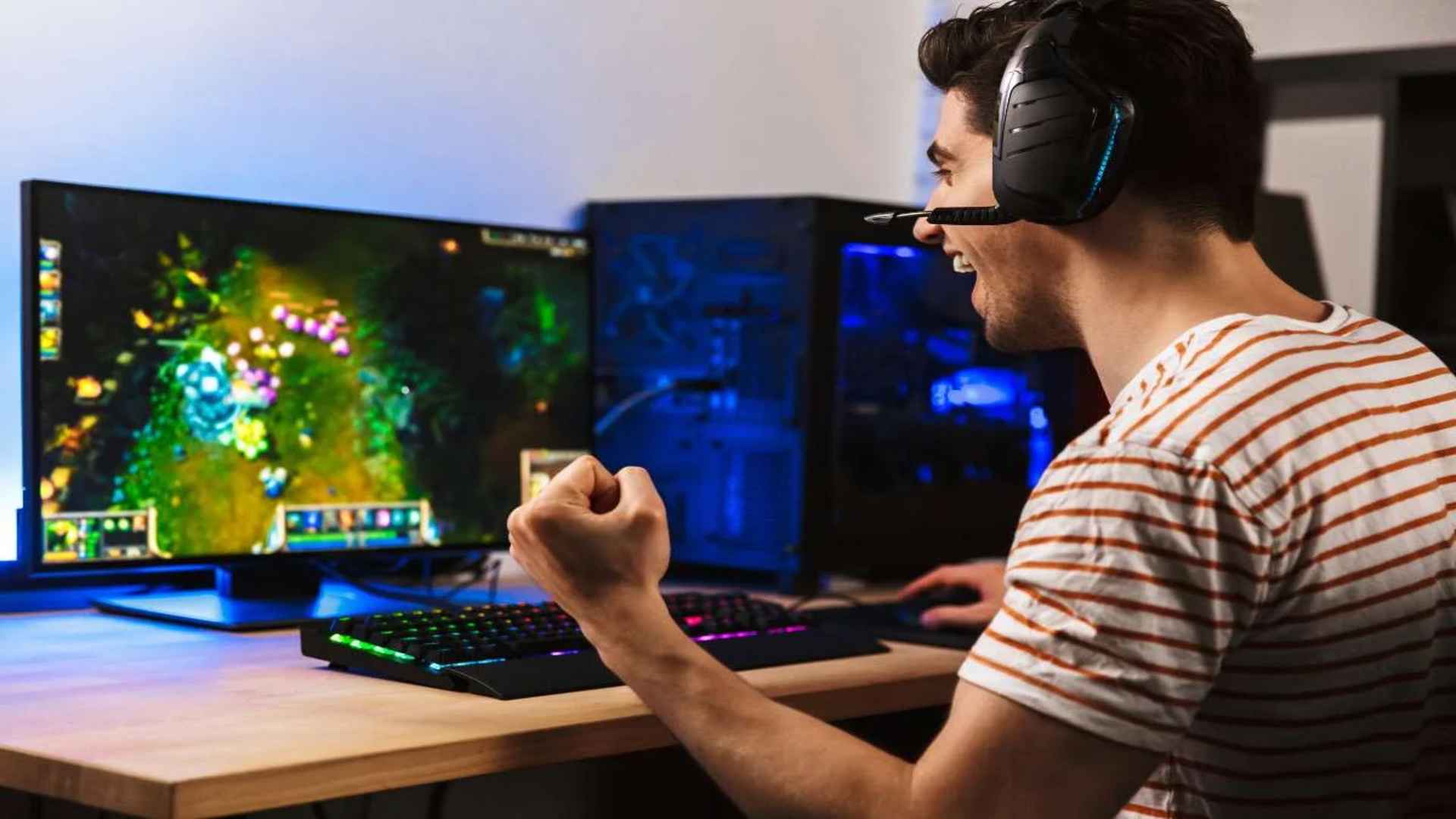 Random Rewards and Creative Reward Opportunities